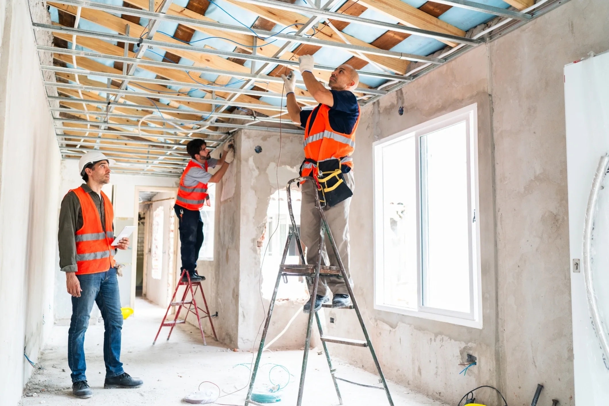 Professional handyman facility maintenance work order commercial property